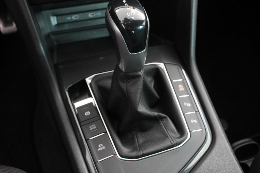 Volkswagen Tiguan 1.5 TSI DSG Active Navigatie Climate Control Adaptive Cruise Camera Control Led Dab Stoelverwarming Lichtmetalen Velgen