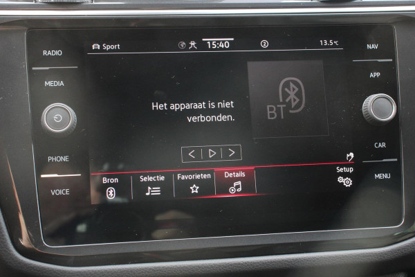 Volkswagen Tiguan 1.5 TSI DSG Active Navigatie Climate Control Adaptive Cruise Camera Control Led Dab Stoelverwarming Lichtmetalen Velgen