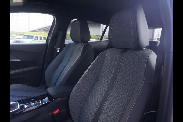 Peugeot 2008 1.2 PureTech 100 Allure 360 Camera