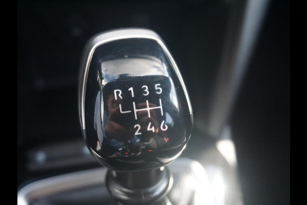 Opel Corsa 1.2 Turbo Yes Winterpakket | All season banden