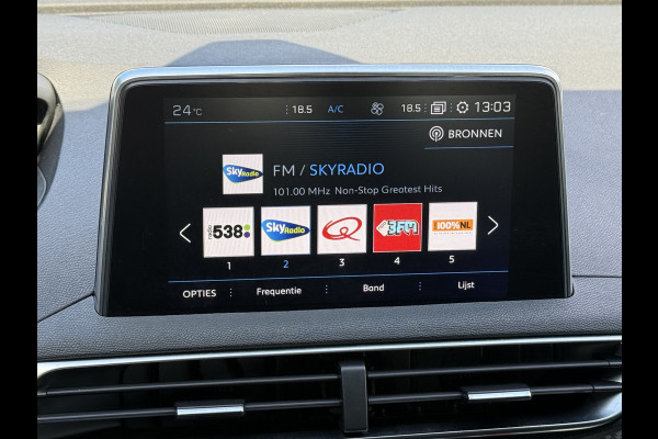 Peugeot 3008 BWJ 2019 | 1.2T 131PK Executive | TREKHAAK | CLIMA | NAVI | CARPLAY | PDC | PRIVACY GLASS | 17'' LMV