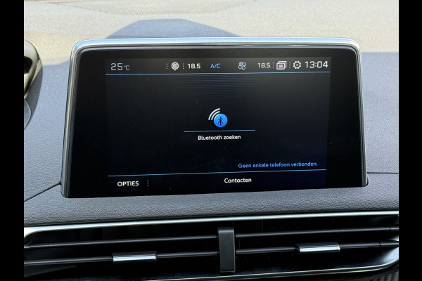 Peugeot 3008 BWJ 2019 | 1.2T 131PK Executive | TREKHAAK | CLIMA | NAVI | CARPLAY | PDC | PRIVACY GLASS | 17'' LMV