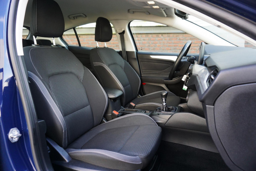 Ford Focus 1.0 EcoB.125PK Hybrid Business/Camera/AppleCarplay /1e Eigenaar.