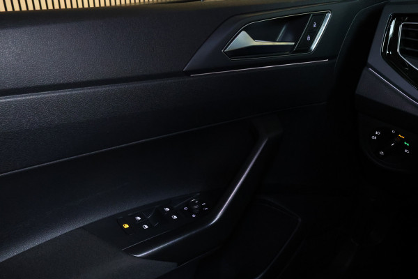 Volkswagen Polo 1.0 TSI R-Line Business DSG NAVI CARPLAY PANO STOELVW '22