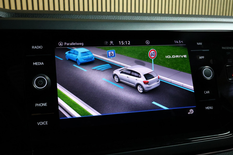 Volkswagen Polo 1.0 TSI R-Line Business DSG NAVI CARPLAY PANO STOELVW '22
