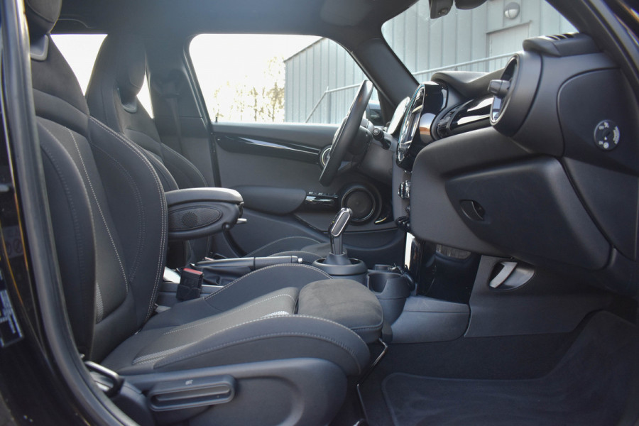 MINI Mini 1.5 Cooper Dalston Edition | Pano | 5-Drs | Schaalstoel | Carplay
