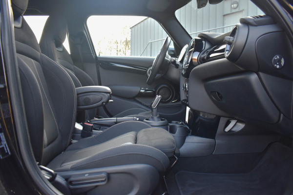 MINI Mini 1.5 Cooper Dalston Edition | Pano | 5-Drs | Schaalstoel | Carplay