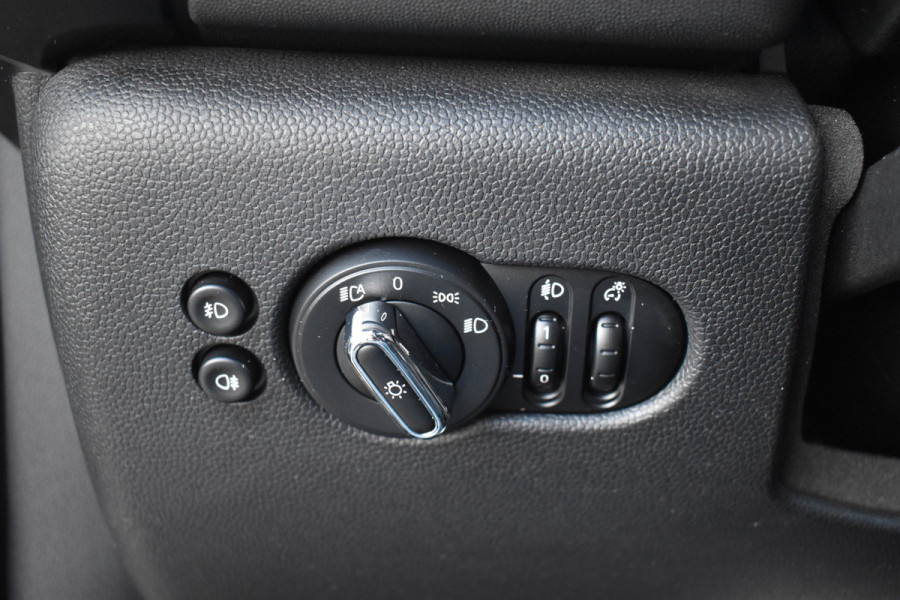 MINI Mini 1.5 Cooper Dalston Edition | Pano | 5-Drs | Schaalstoel | Carplay