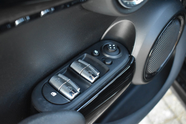 MINI Mini 1.5 Cooper Dalston Edition | Pano | 5-Drs | Schaalstoel | Carplay