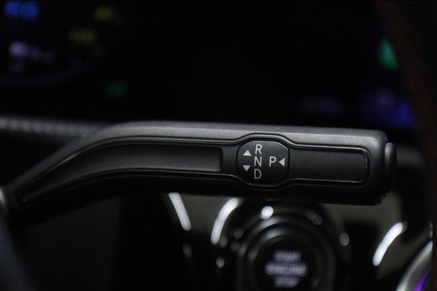 Mercedes-Benz A-Klasse 250 e AMG Limited PANO/BURM/CARPLAY/STOELVER/VOL