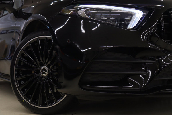 Mercedes-Benz A-Klasse 250 e AMG Limited PANO/BURM/CARPLAY/STOELVER/VOL