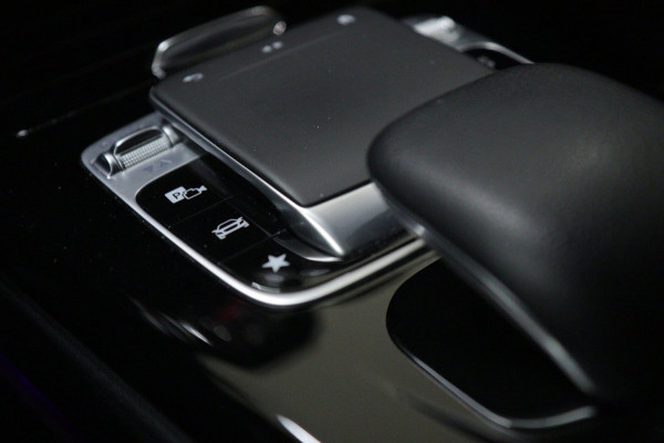Mercedes-Benz A-Klasse 250 e AMG Limited PANO/BURM/CARPLAY/STOELVER/VOL