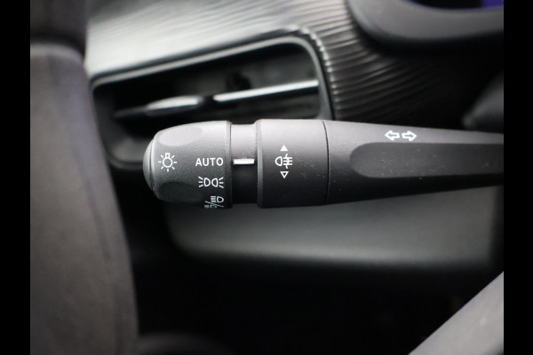 Jeep Avenger LONGITUDE 54 kWh 95% SOH - BTW - APPLE CARPLAY | DEALER ONDEROUDEN | NAVIGATIE | VIRTUAL COCKPIT