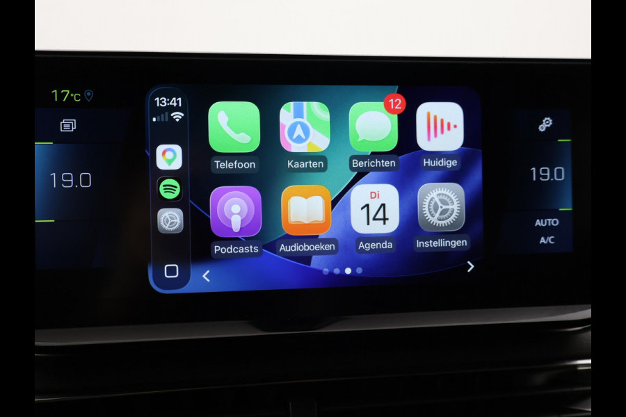 Peugeot 3008 1.6 PLUG-IN HYBRID 225 PK GT + TREKHAAK | ADAPTIVE CRUISE | CAMERA | STOELVERWARMING