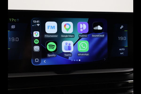 Peugeot 3008 1.6 PLUG-IN HYBRID 225 PK GT + TREKHAAK | ADAPTIVE CRUISE | CAMERA | STOELVERWARMING