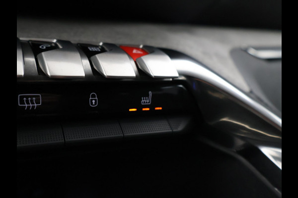 Peugeot 3008 1.6 PLUG-IN HYBRID 225 PK GT + TREKHAAK | ADAPTIVE CRUISE | CAMERA | STOELVERWARMING