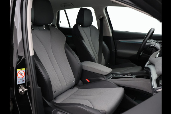 Škoda ENYAQ iV 60 + SFEERVERLICHTING | CAMERA | NAVIGATIE | APPLE CARPLAY | ANDROID AUTO | 19 INCH LMV