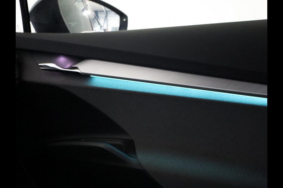 Škoda ENYAQ iV 60 + SFEERVERLICHTING | CAMERA | NAVIGATIE | APPLE CARPLAY | ANDROID AUTO | 19 INCH LMV