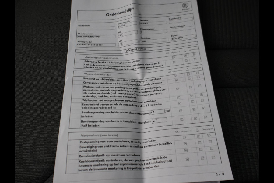 Škoda ENYAQ iV 60 + SFEERVERLICHTING | CAMERA | NAVIGATIE | APPLE CARPLAY | ANDROID AUTO | 19 INCH LMV