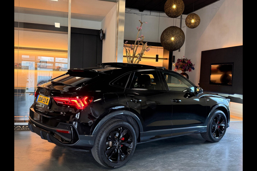 Audi Q3 Sportback 35 TFSI 3X S line Full Pano Elec.Stoel Sonos Carbon