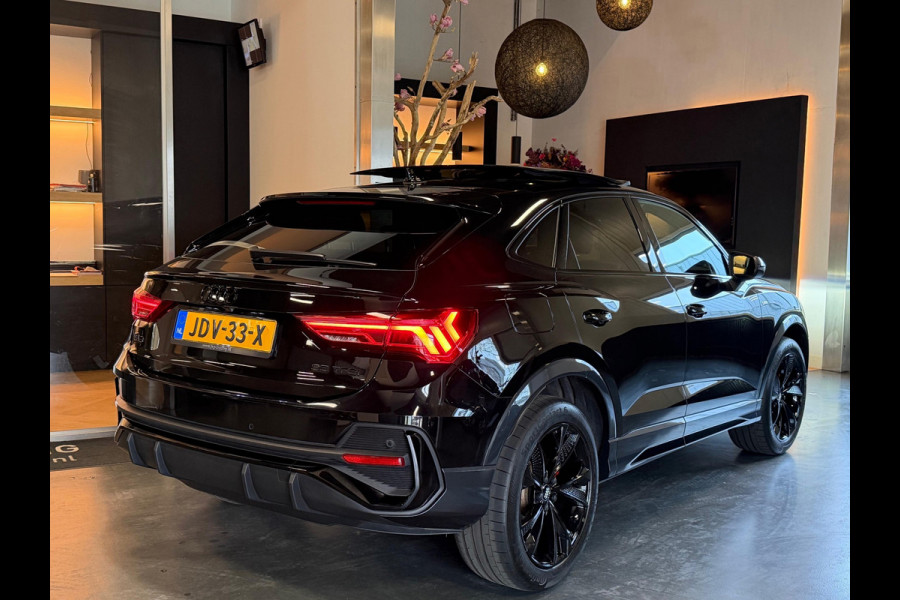Audi Q3 Sportback 35 TFSI 3X S line Full Pano Elec.Stoel Sonos Carbon