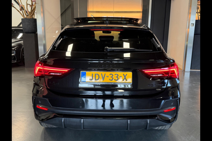 Audi Q3 Sportback 35 TFSI 3X S line Full Pano Elec.Stoel Sonos Carbon