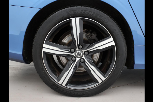 Volvo V90 2.0 T8 AWD 390 PK R-DESIGN + BOWERS & WILKINS | HEAD-UP | ELEK. TREKHAAK | INSCRIPTION BURSTING BLUE METALLIC