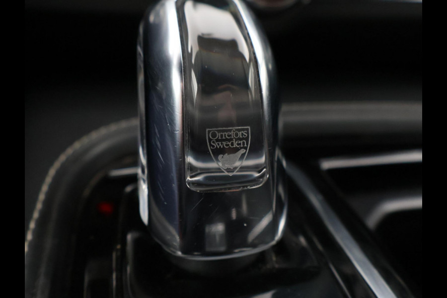 Volvo V90 2.0 T8 AWD 390 PK R-DESIGN + BOWERS & WILKINS | HEAD-UP | ELEK. TREKHAAK | INSCRIPTION BURSTING BLUE METALLIC