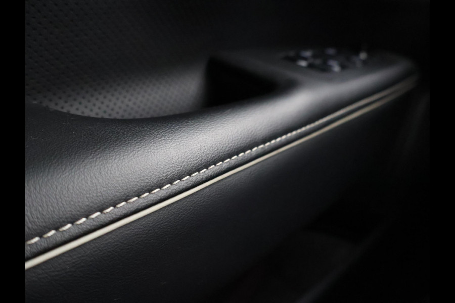 Volvo V90 2.0 T8 AWD 390 PK R-DESIGN + BOWERS & WILKINS | HEAD-UP | ELEK. TREKHAAK | INSCRIPTION BURSTING BLUE METALLIC