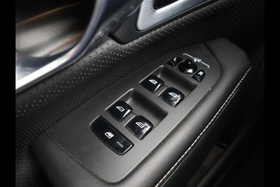 Volvo V90 2.0 T8 AWD 390 PK R-DESIGN + BOWERS & WILKINS | HEAD-UP | ELEK. TREKHAAK | INSCRIPTION BURSTING BLUE METALLIC