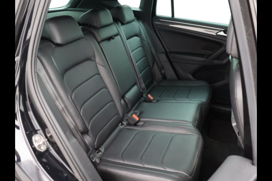 Volkswagen Tiguan 1.5 TSI ACT DSG R-LINE + PANORAMA | LEDER | VIRTUAL COCKPIT | MASSAGE | ADAPTIVE CRUISE