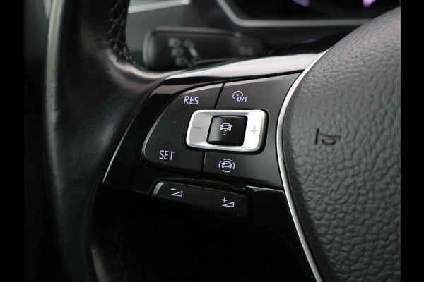 Volkswagen Tiguan 1.5 TSI ACT DSG R-LINE + PANORAMA | LEDER | VIRTUAL COCKPIT | MASSAGE | ADAPTIVE CRUISE