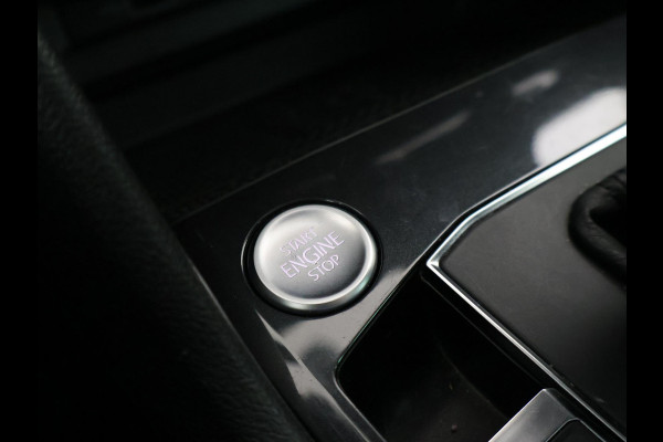 Volkswagen Tiguan 1.5 TSI ACT DSG R-LINE + PANORAMA | LEDER | VIRTUAL COCKPIT | MASSAGE | ADAPTIVE CRUISE