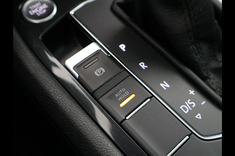 Volkswagen Tiguan 1.5 TSI ACT DSG R-LINE + PANORAMA | LEDER | VIRTUAL COCKPIT | MASSAGE | ADAPTIVE CRUISE