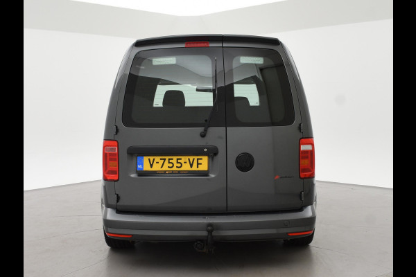 Volkswagen Caddy 2.0 TDI 180 PK + 18 INCH | VERLAAGD | BREMBO | APPLE CARPLAY | TREKHAAK | STOELVERWARMING