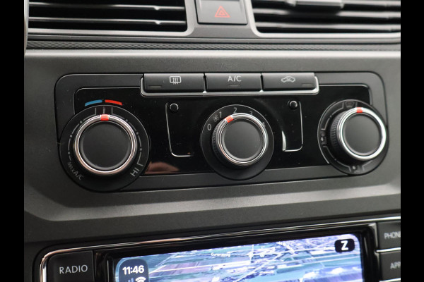 Volkswagen Caddy 2.0 TDI 180 PK + 18 INCH | VERLAAGD | BREMBO | APPLE CARPLAY | TREKHAAK | STOELVERWARMING