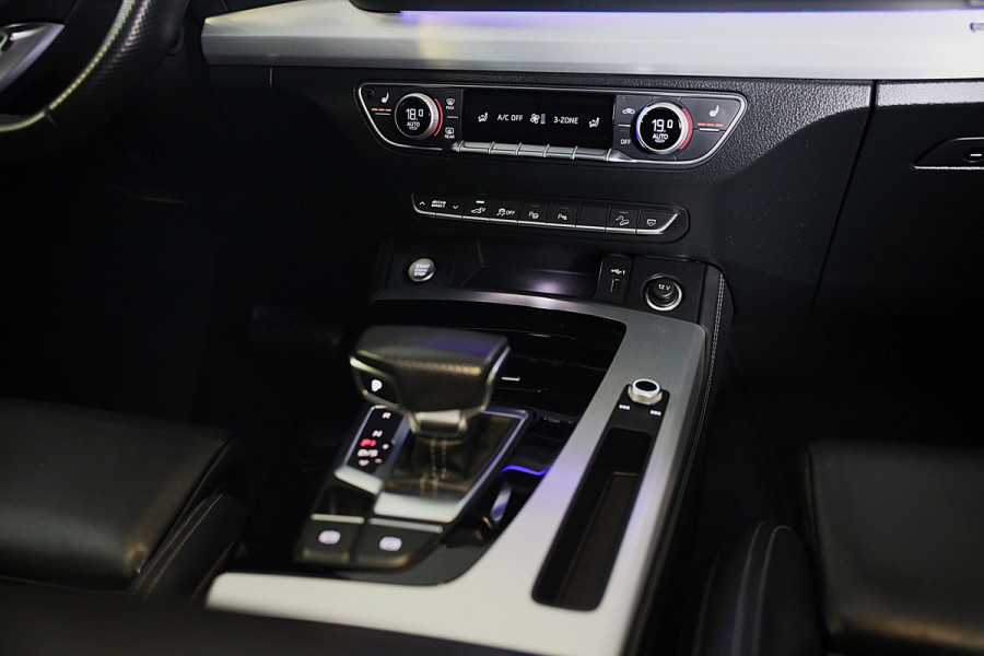 Audi Q5 Sportback 55 TFSI e Quattro SQ5 Look / RS Zetels / Massage / Head Up / B&O / 360 Camera / Open Pano / Leder / 22 Inch