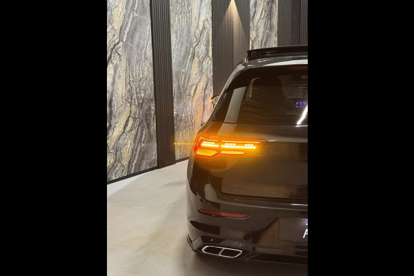 Volkswagen Golf 1.5 eTSI 3x R-Line|PANORAMA|IQ LIGHTS|BLINDSPOT|BOMVOL