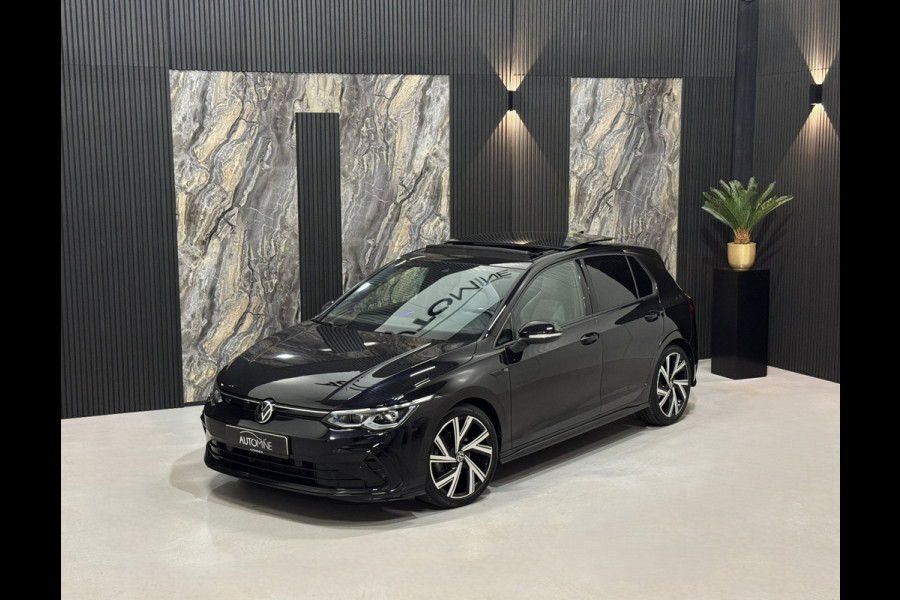Volkswagen Golf 1.5 eTSI 3x R-Line|PANORAMA|IQ LIGHTS|BLINDSPOT|BOMVOL