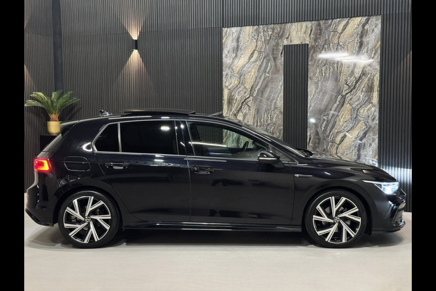 Volkswagen Golf 1.5 eTSI 3x R-Line|PANORAMA|IQ LIGHTS|BLINDSPOT|BOMVOL