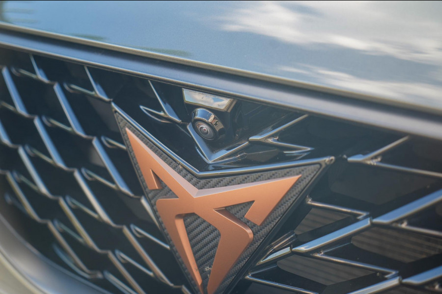 CUPRA Formentor 1.4 e-Hybrid VZ Tribe Edition BOMVOL|Special edition|Pano|Memory|360º