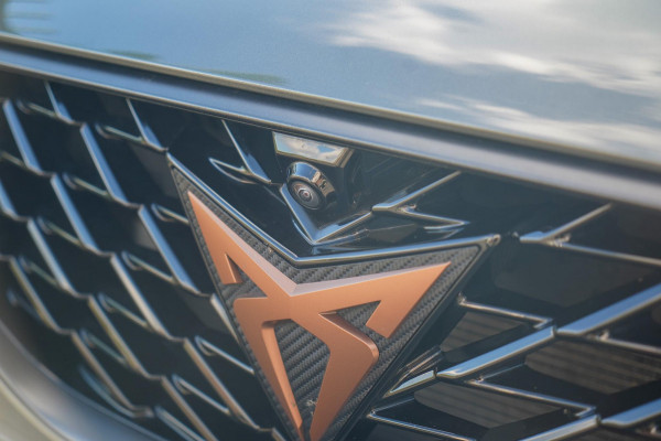 CUPRA Formentor 1.4 e-Hybrid VZ Tribe Edition BOMVOL|Special edition|Pano|Memory|360º