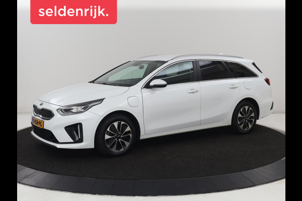 Kia Ceed 1.6 GDI PHEV DynamicPlusLine | SOH 96% | Stoelverwarming | Adaptive cruise | Camera | Carplay | Stuurverwarming | Navigatie | Full LED | Climate control | Half leder | Plug In