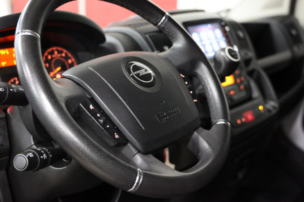 Opel Movano 2.2D 140 L2H2 2500 KG TREKVERMOGEN