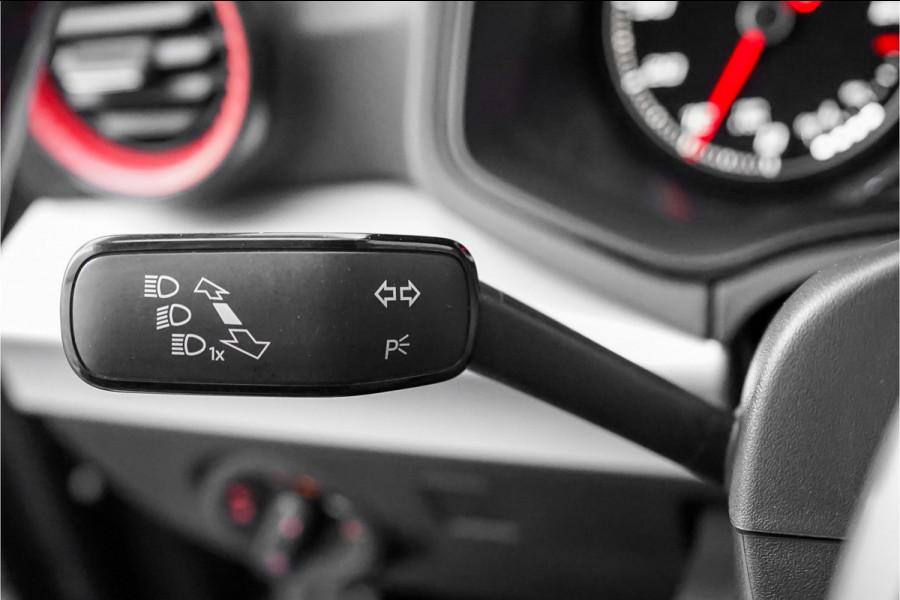 Seat Arona 1.0 TSI FR Business Intense Plus LED Camera Comfortstoel Stoelverw