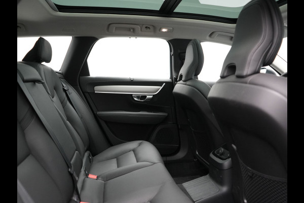 Volvo V90 T6 AWD Ultimate Bright PHEV 350pk LONG RANGE | Panodak | Adaptive Cruise | Camera | Harman / Kardon | Lederen Sportstoelen Memory & Verwarmd | Google Assistent | Keyless | Stuur Verwarmd | Blis | Apple Carplay | DAB | Virtual | Plug In Hybrid |