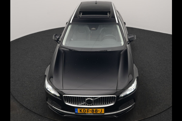 Volvo V90 T6 AWD Ultimate Bright PHEV 350pk LONG RANGE | Panodak | Adaptive Cruise | Camera | Harman / Kardon | Lederen Sportstoelen Memory & Verwarmd | Google Assistent | Keyless | Stuur Verwarmd | Blis | Apple Carplay | DAB | Virtual | Plug In Hybrid |