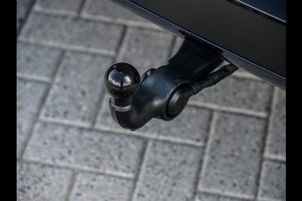 Audi Q5 Sportback 2.0 TFSI e-hybrid quattro S edition Competition 367pk | Stoel massage | Tech pro | Luchtvering | 5jaar fabrieksgarantie | Trekhaak | B&O sound | Head-up | Adaptive cruise | 360 camera | Passagiers display