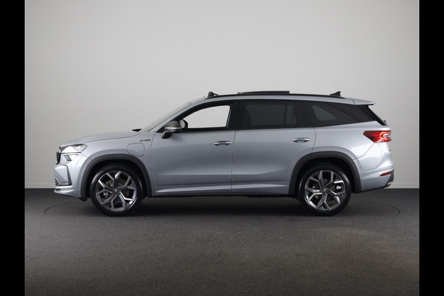 Škoda Kodiaq Sportline Business PHEV 1.5 TSI 204pk DSG | Panoramadak | Wegklapbare trekhaak | 20 inch lichtmetalen velgen| Winter pakket | Verwarmbare vooruit