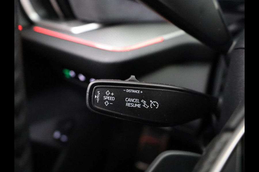 Škoda Kodiaq Sportline Business PHEV 1.5 TSI 204pk DSG | Panoramadak | Wegklapbare trekhaak | 20 inch lichtmetalen velgen| Winter pakket | Verwarmbare vooruit